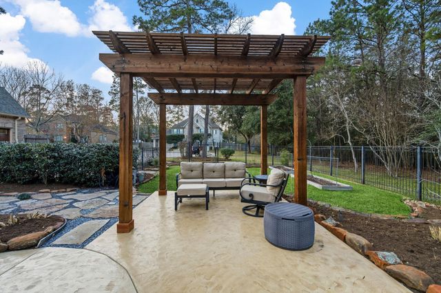 6214 Chestnut Peak Court, Kingwood, TX 77345