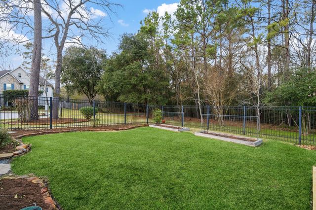 6214 Chestnut Peak Court, Kingwood, TX 77345