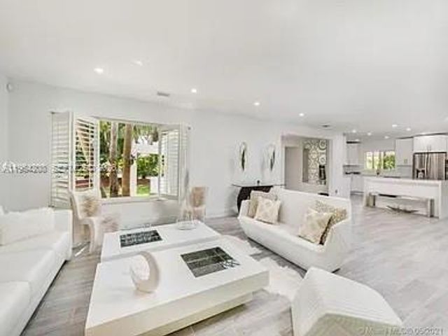 10 Prospect Dr, Coral Gables, FL 33133