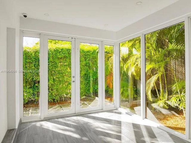 10 Prospect Dr, Coral Gables, FL 33133