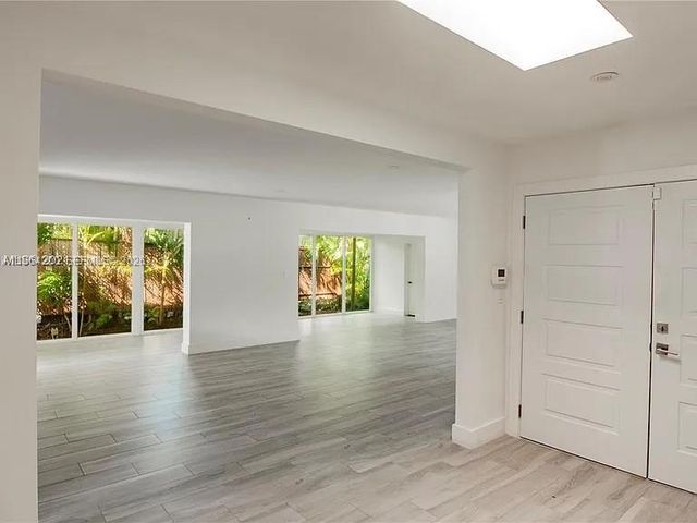 10 Prospect Dr, Coral Gables, FL 33133