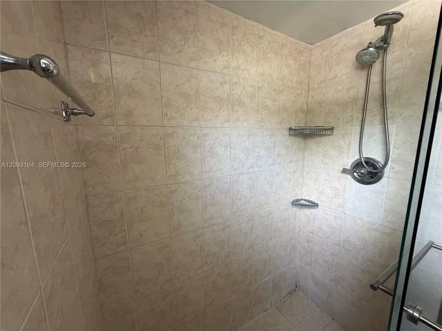 721 NW 104th Ave 101, Pembroke Pines, FL 33026
