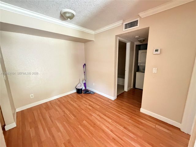 721 NW 104th Ave 101, Pembroke Pines, FL 33026