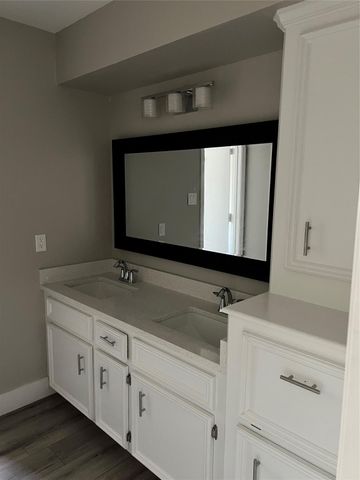 511 Commerce Street, Magnolia, TX 77355