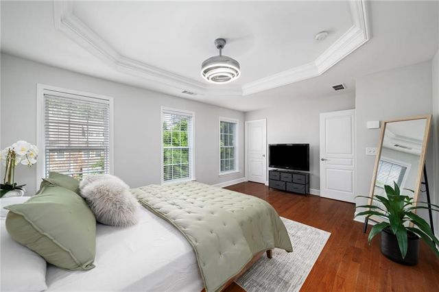 2872 Overlook Way NE, Atlanta, GA 30324