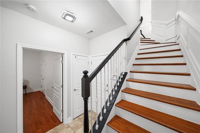 2872 Overlook Way NE, Atlanta, GA 30324