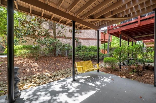 2872 Overlook Way NE, Atlanta, GA 30324
