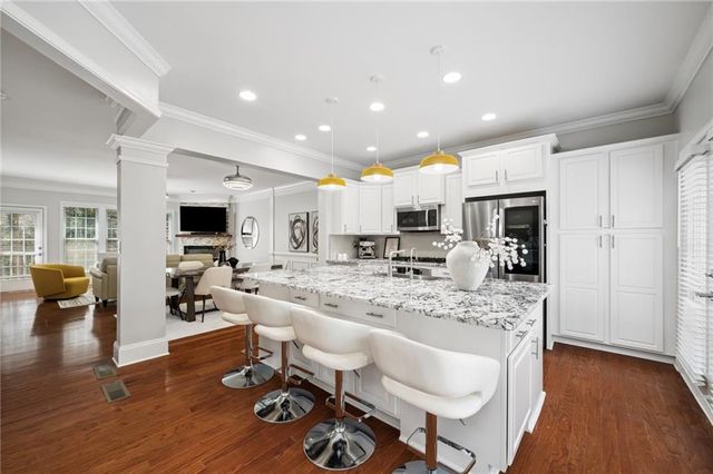 2872 Overlook Way NE, Atlanta, GA 30324