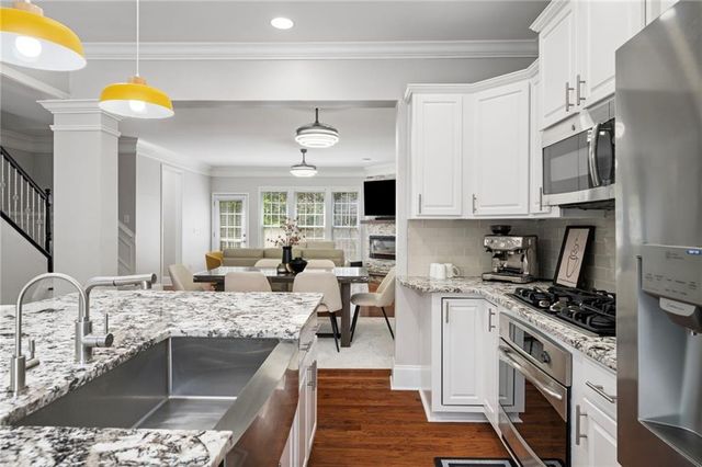 2872 Overlook Way NE, Atlanta, GA 30324