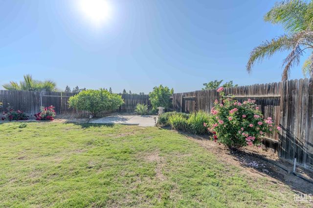207 Riesling Vines Street, Bakersfield, CA 93314