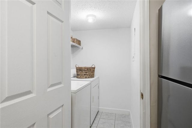 1016 Wingate Way 1016, Sandy Springs, GA 30350