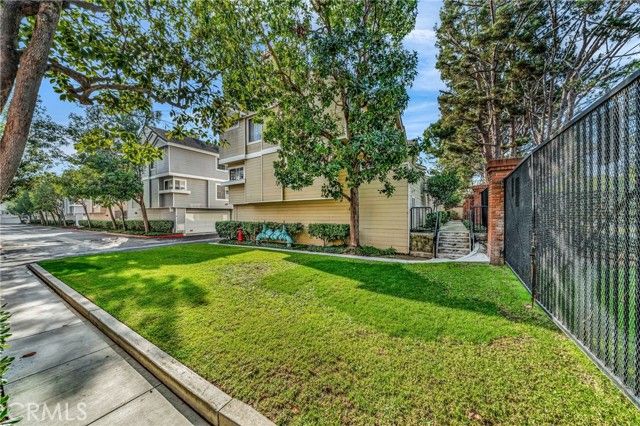 2800 Plaza Del Amo 425, Torrance, CA 90503