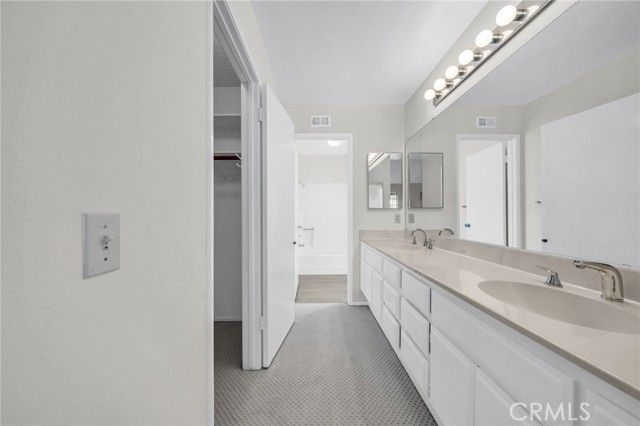 2800 Plaza Del Amo 425, Torrance, CA 90503