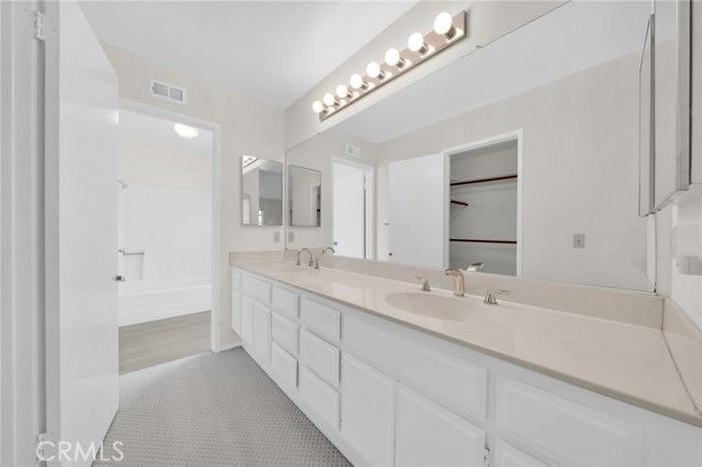 2800 Plaza Del Amo 425, Torrance, CA 90503