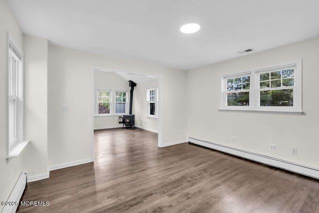 104 Anthony Avenue, Toms River, NJ 08753