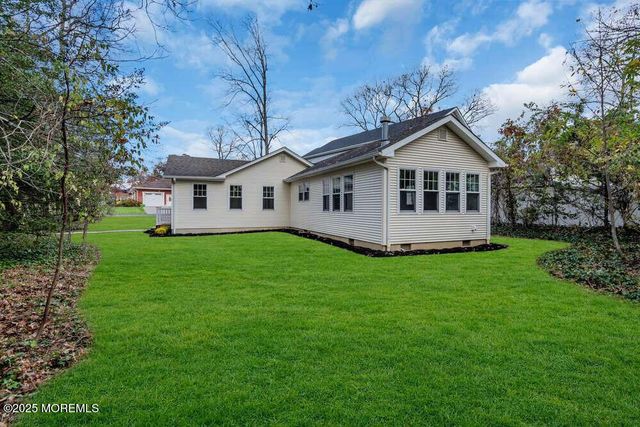 104 Anthony Avenue, Toms River, NJ 08753