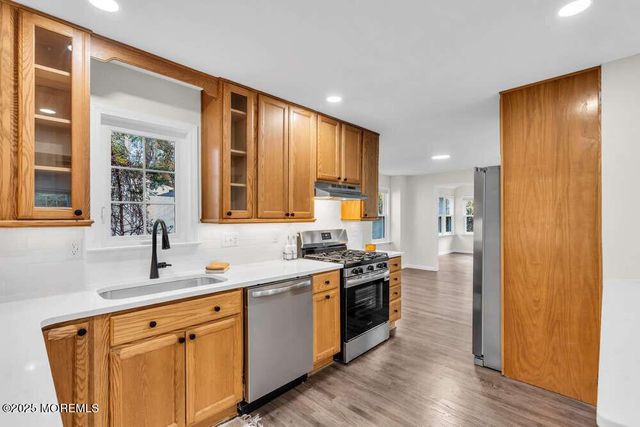 104 Anthony Avenue, Toms River, NJ 08753