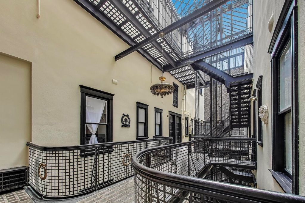 2800 N Pine Grove Avenue 8CD, Chicago, IL 60657 — photo 2