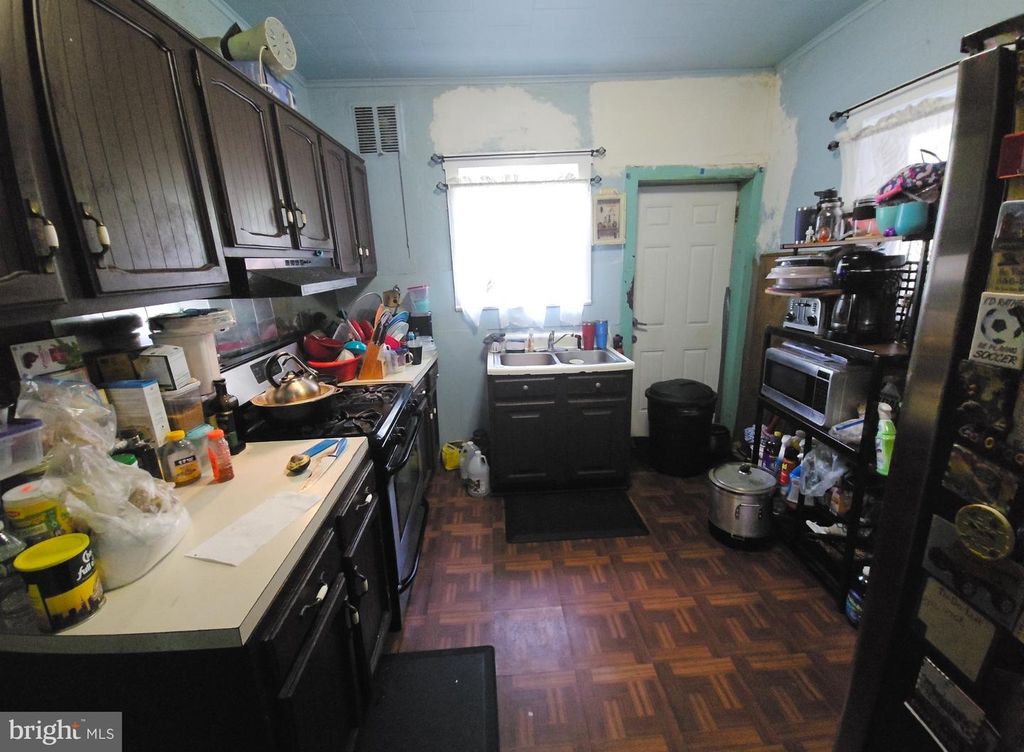 42 N 28TH ST, CAMDEN, NJ 08105 — photo 3