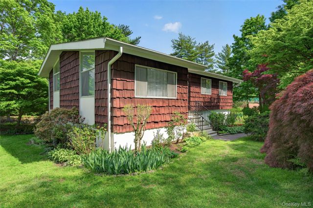 4 Brookdell Drive, Hartsdale, NY 10530