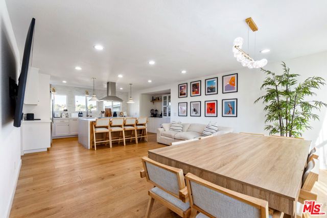 4243 Don Carlos Drive, Los Angeles, CA 90008