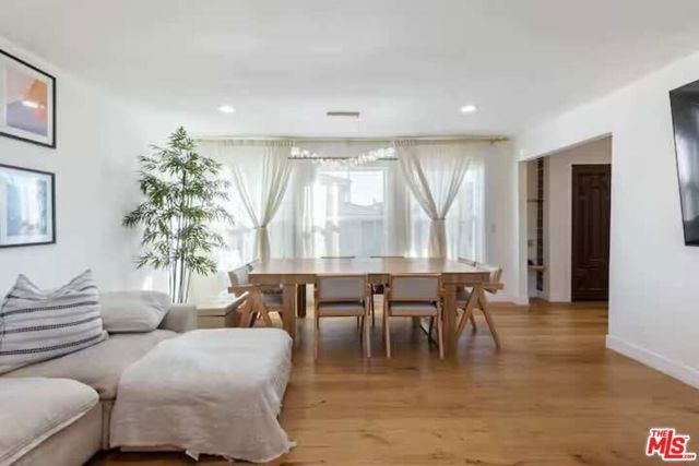 4243 Don Carlos Drive, Los Angeles, CA 90008