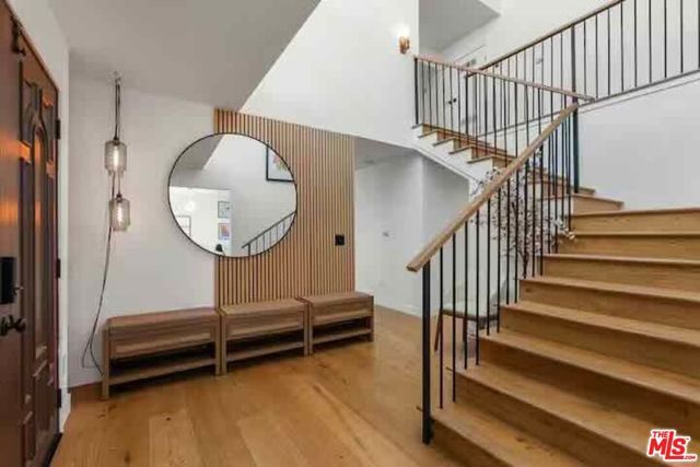 4243 Don Carlos Drive, Los Angeles, CA 90008
