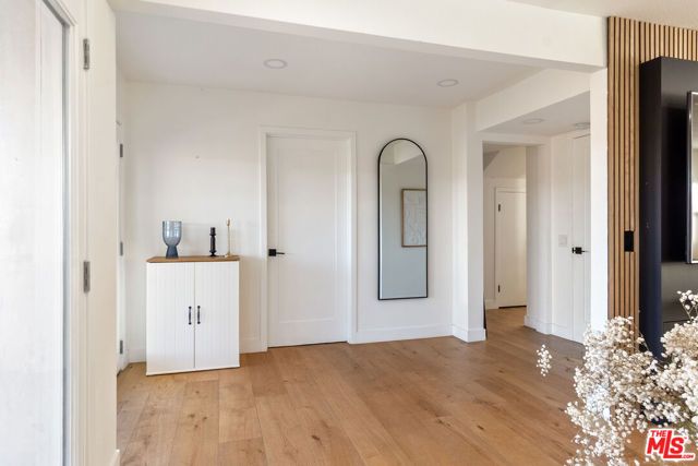 4243 Don Carlos Drive, Los Angeles, CA 90008