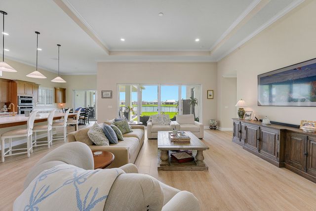 15187 Wildwood Circle, Westlake, FL 33470
