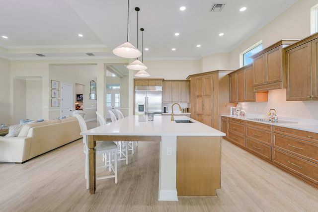 15187 Wildwood Circle, Westlake, FL 33470