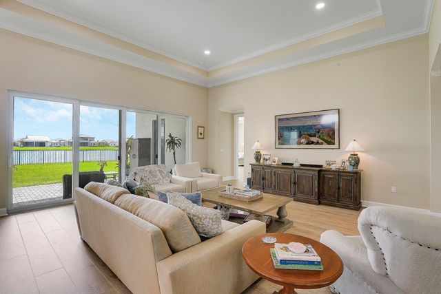 15187 Wildwood Circle, Westlake, FL 33470