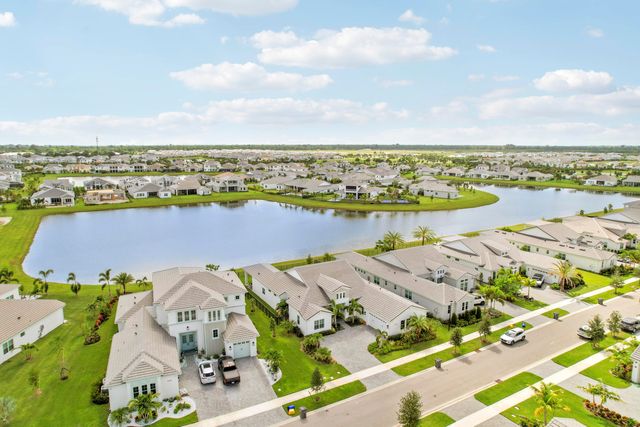 15187 Wildwood Circle, Westlake, FL 33470