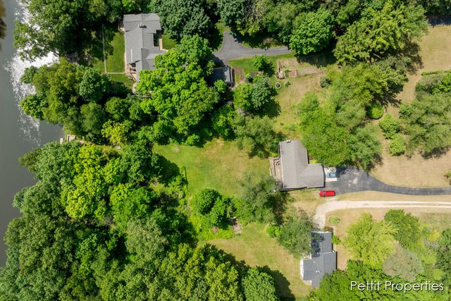 7544 Thornapple River Drive, Caledonia, MI 49316