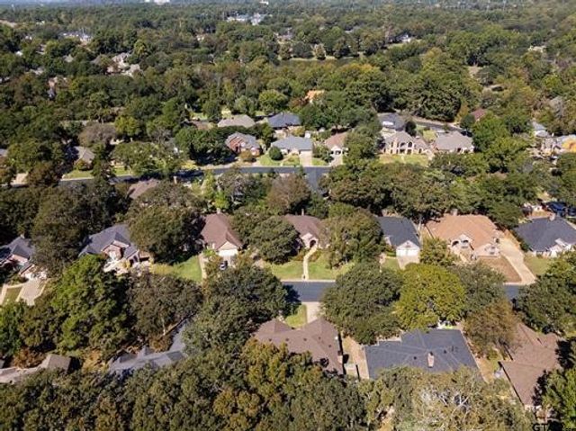 3406 Pebblebrook Drive, Tyler, TX 75707