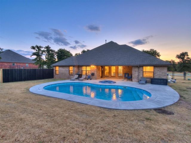 3023 Piper Lane, Choctaw, OK 73020