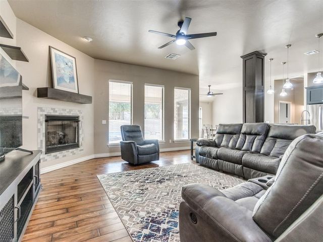 3023 Piper Lane, Choctaw, OK 73020