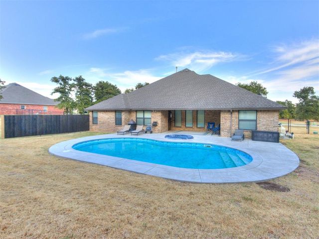 3023 Piper Lane, Choctaw, OK 73020