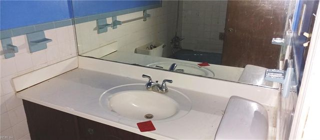 412 Southgate AVE, Virginia Beach, VA 23462