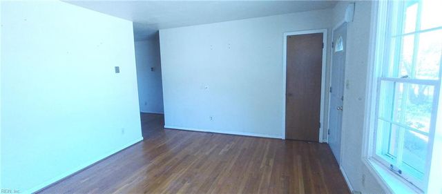 412 Southgate AVE, Virginia Beach, VA 23462