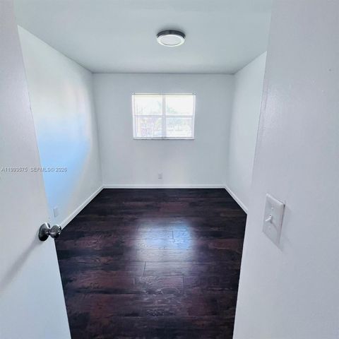 5721 Blueberry Ct 125, Lauderhill, FL 33313