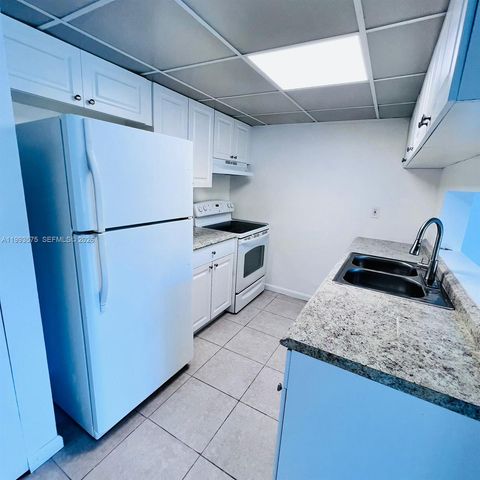 5721 Blueberry Ct 125, Lauderhill, FL 33313