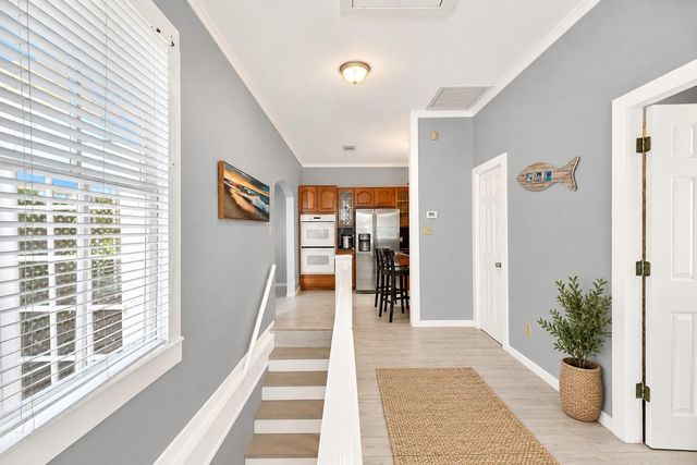 1805 19th Street, Galveston, TX 77550