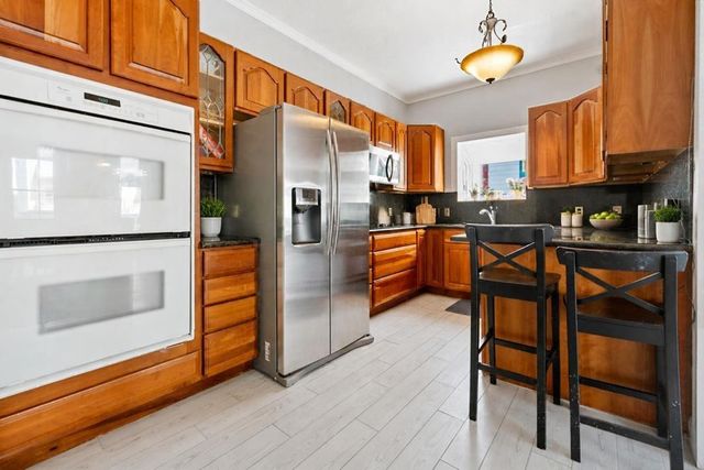 1805 19th Street, Galveston, TX 77550