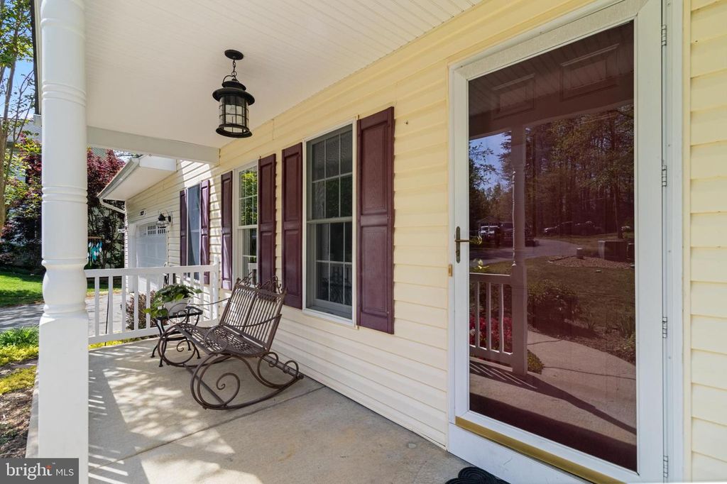 Image 2 of property listing at 23223 SASSAFRAS LN, California, MD 20619