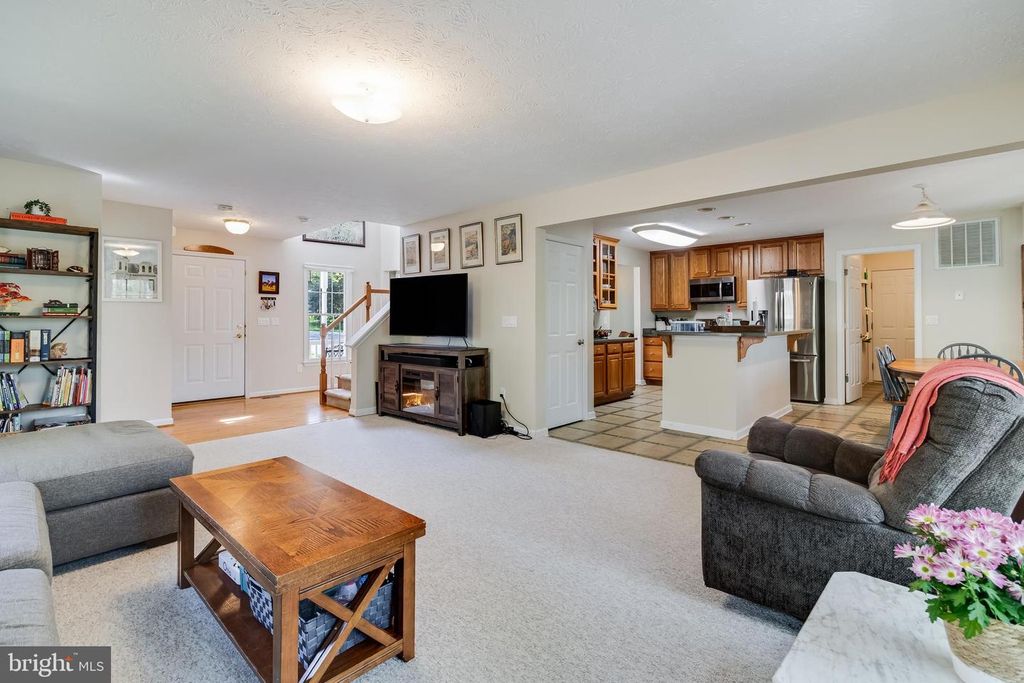 Image 29 of property listing at 23223 SASSAFRAS LN, California, MD 20619