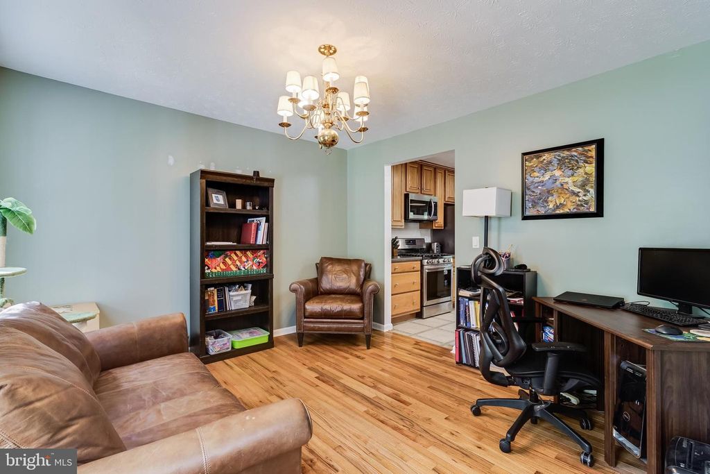 Image 40 of property listing at 23223 SASSAFRAS LN, California, MD 20619