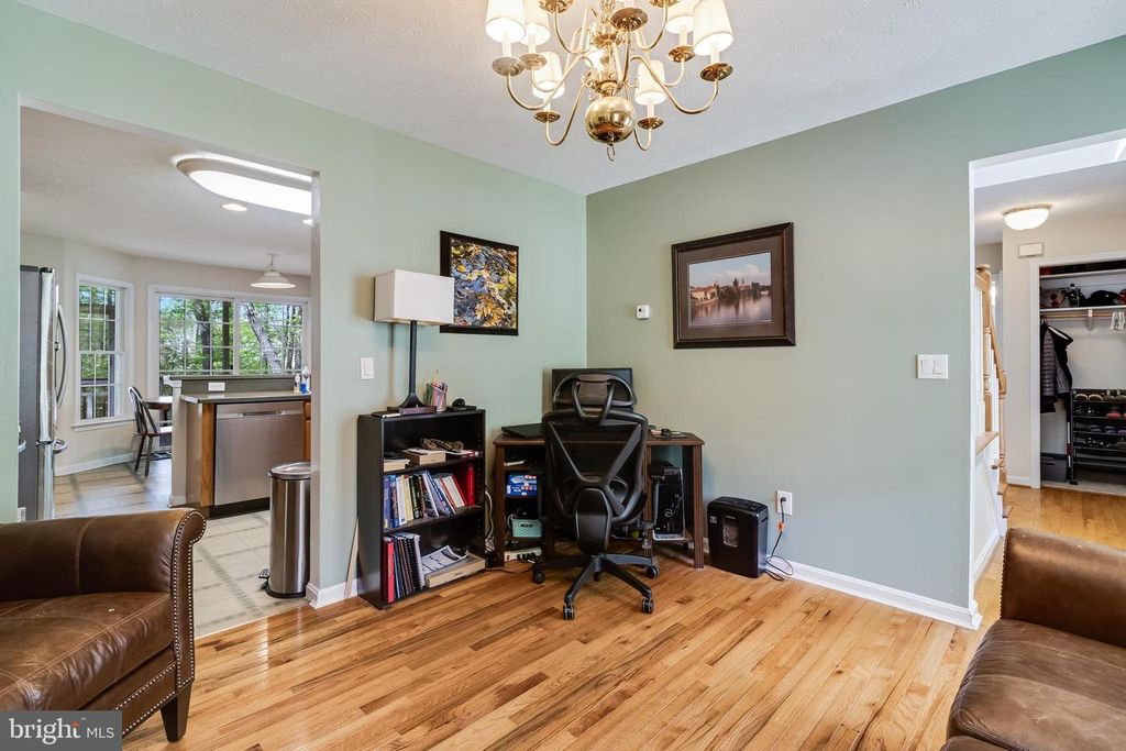 Image 41 of property listing at 23223 SASSAFRAS LN, California, MD 20619