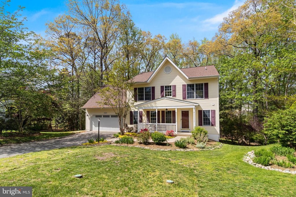 Image 7 of property listing at 23223 SASSAFRAS LN, California, MD 20619