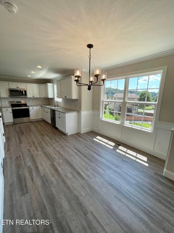 3705 Parker Harrison Way, Knoxville, TN 37924