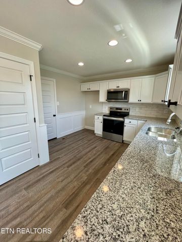 3705 Parker Harrison Way, Knoxville, TN 37924